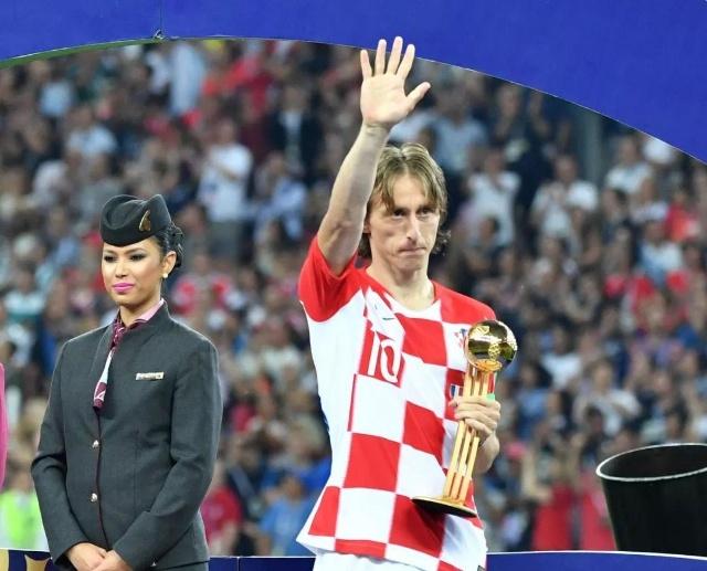 FIFA年度最佳女足球员候选：拉索、邦马蒂、卡尔登泰等人在列（FIFA年度最佳女足球员候选名单出炉：拉索、邦马蒂、卡尔登泰等入围）