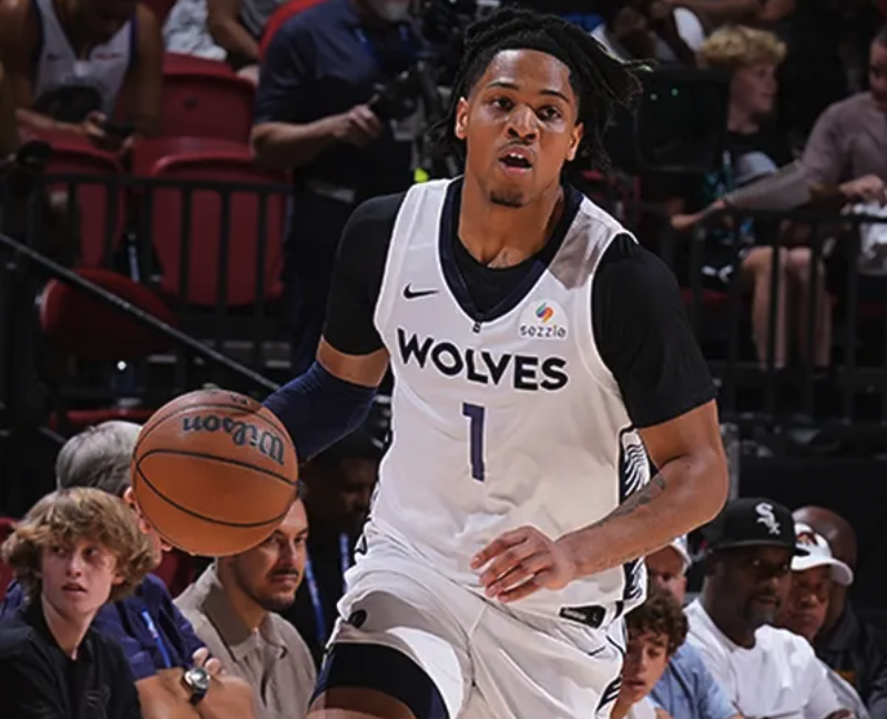 马德兴：中足联这一年是换汤不换药，更多还是像个执行部门（马德兴：中足联过去一年缺乏实质变革，定位仍似执行机构）