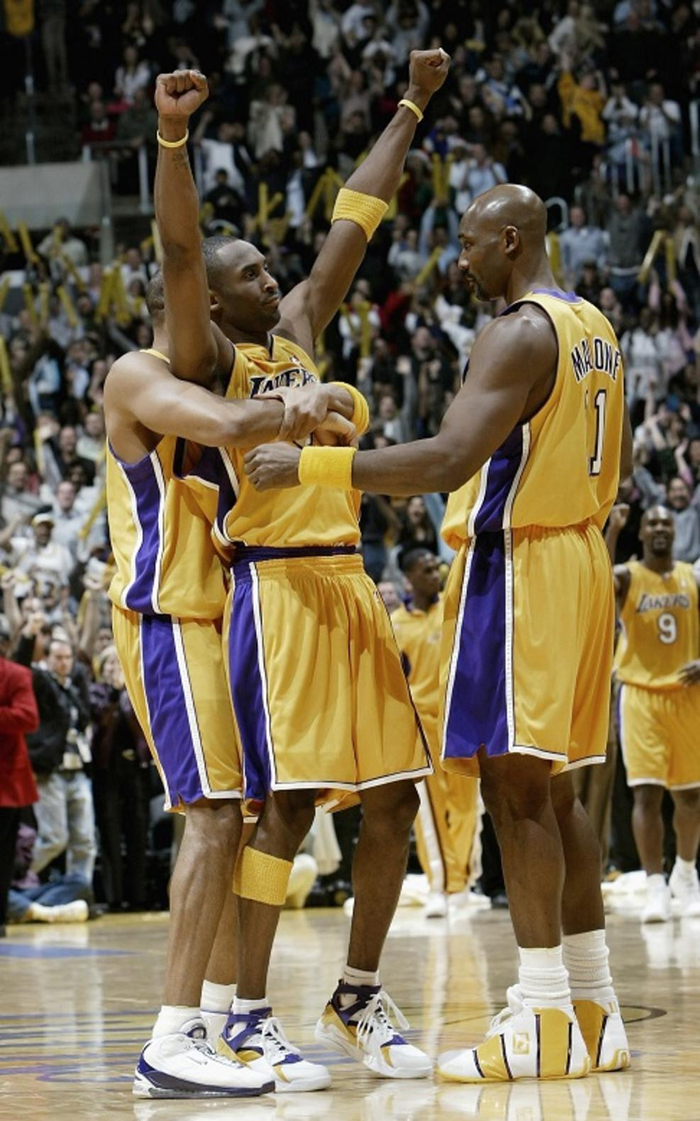 意媒：从明年2月起，博洛尼亚在意甲拿到积分就会买断波贝加（意媒：明年2月起，博洛尼亚在意甲一有积分便触发波贝加买断条款）