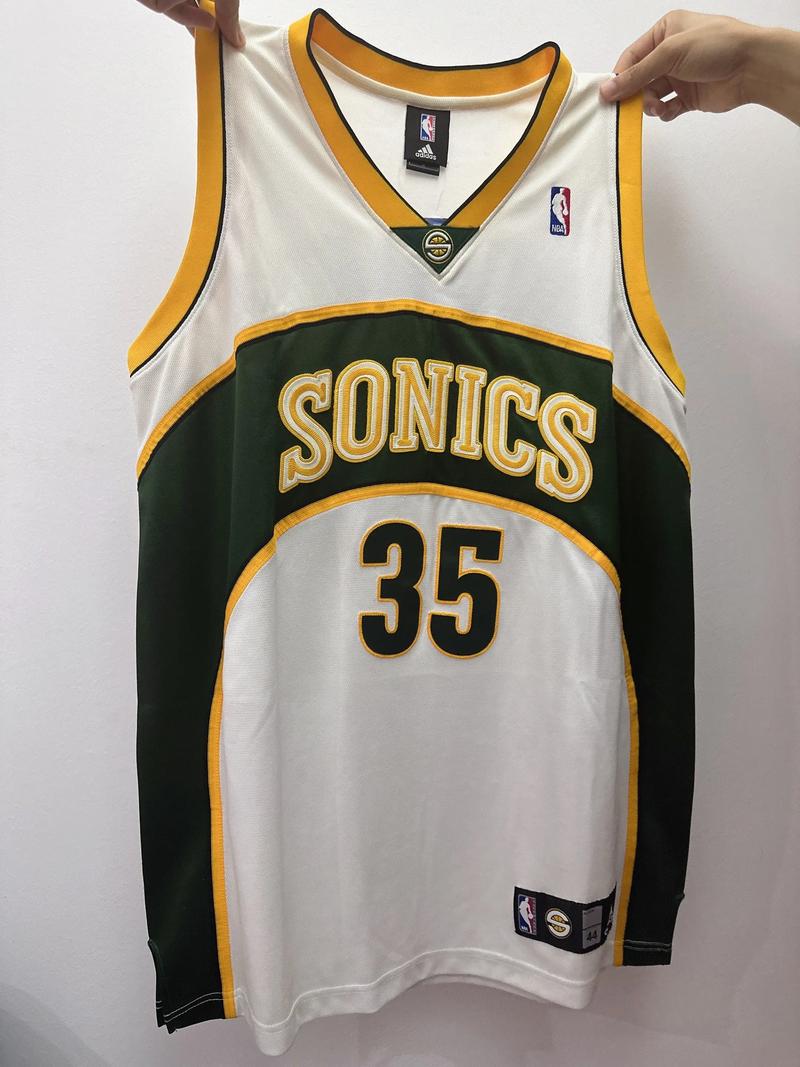 美职联战报：怀特双响，温哥华白浪3-1圣地亚哥晋级总决赛（美职联速递：怀特梅开二度，温哥华白浪3-1力克圣地亚哥挺进总决赛）