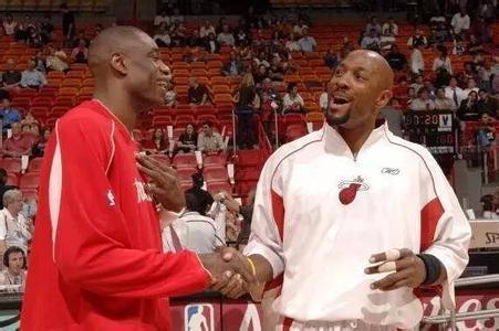 赛义德-马拉：表现不错的年轻球员被多家俱乐部关注是正常的（赛义德-马拉：年轻球员踢得出色，被多家俱乐部青睐很正常）