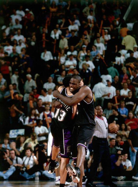 弗里克：阿隆索的处境？我不想谈论这个话题（弗里克拒谈阿隆索现状：此话题不予置评）